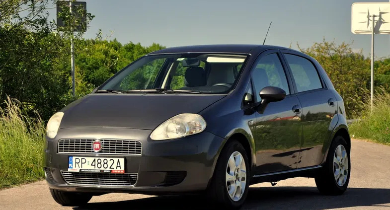 fiat podkarpackie Fiat Punto cena 13999 przebieg: 145558, rok produkcji 2009 z Przemyśl